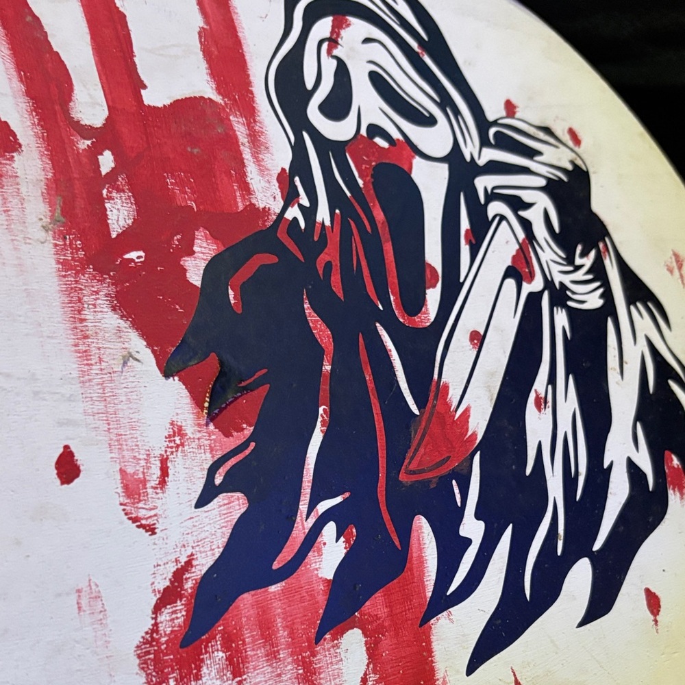 Graphic Horror Scream Knife Round Wall Art - Red, Black, White